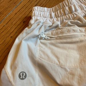 Lululemon Hotty Hot White shorts RARE
